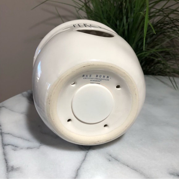 Rae Dunn 'Perch' Bird House Ceramic Handmade Nwt - Picture 4 of 7